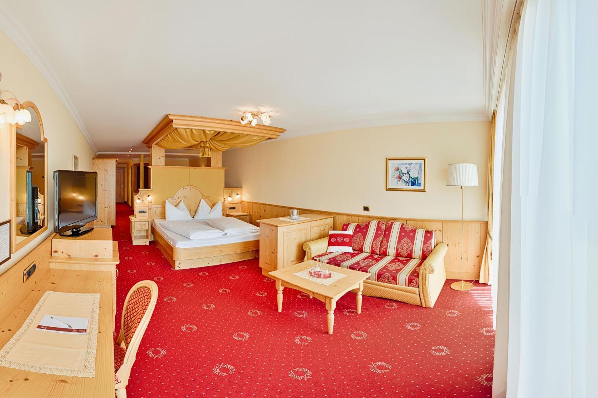 Granpanorama Hotel Stephanshof Villandro Esterno foto